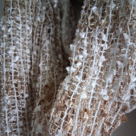 NWT Krazy Kat Oblong Cream & Gold Shimmer Tassel Scarf - Picture 3 of 8